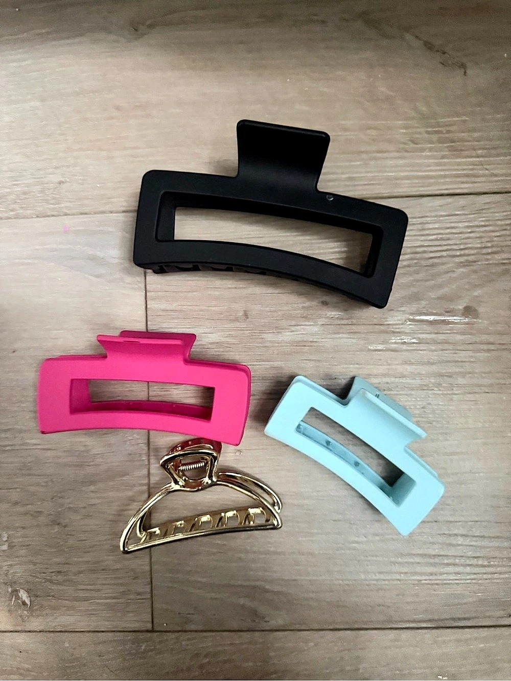 Hair Clip Set in Black, Pink & Blue